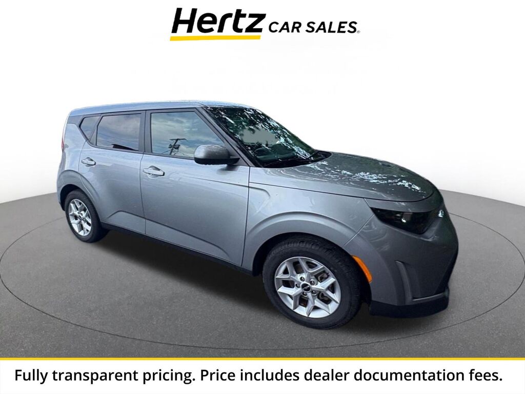 2025 Kia Soul LX — photo 1 of 1
