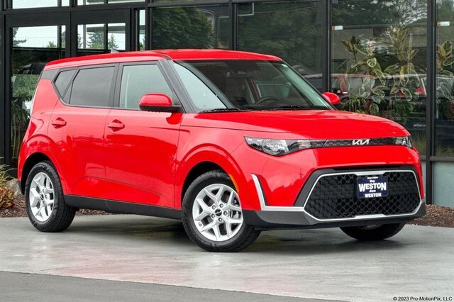 2023 Kia Soul LX