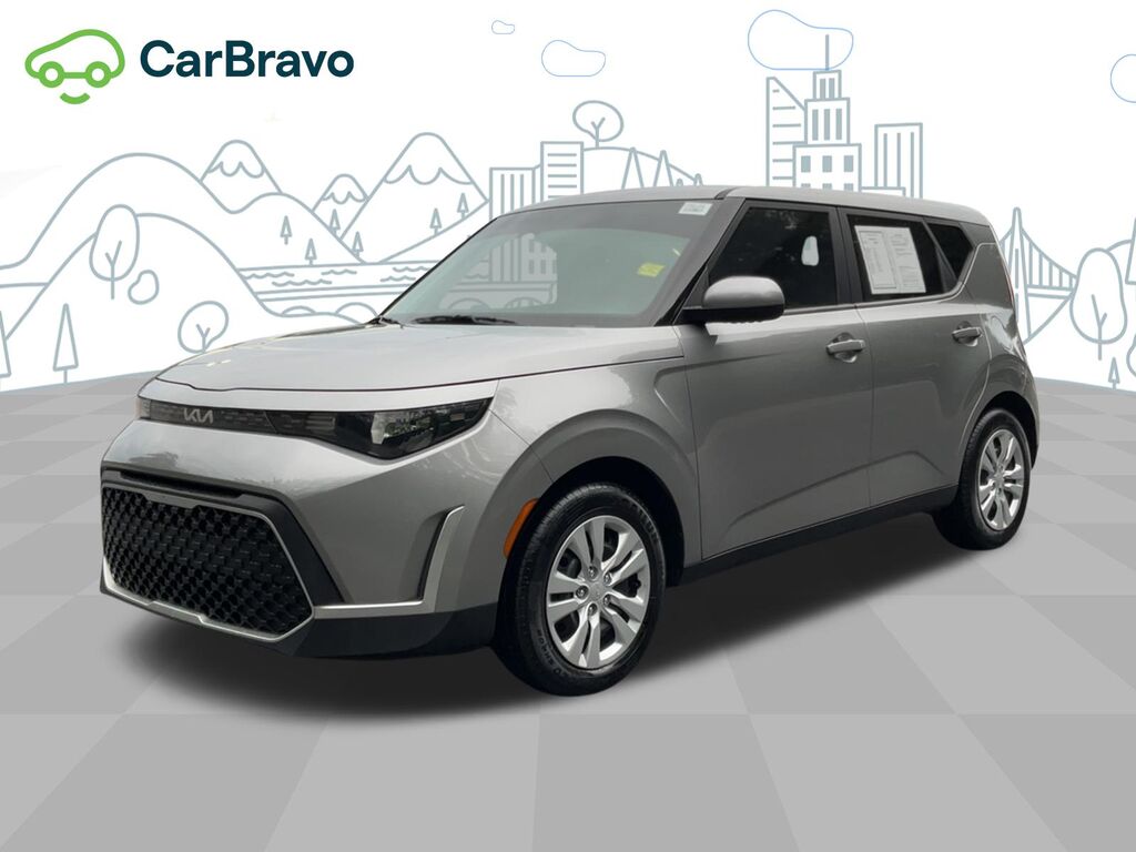 2023 Kia Soul LX — photo 1 of 7