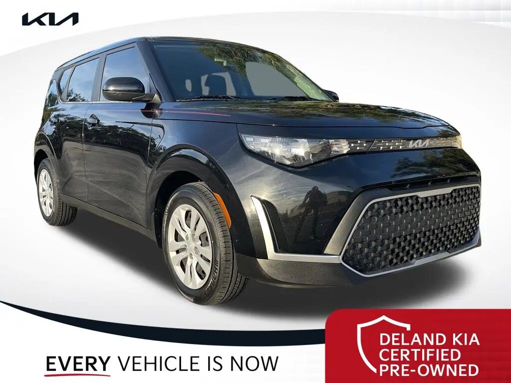 2024 Kia Soul LX — photo 1 of 13