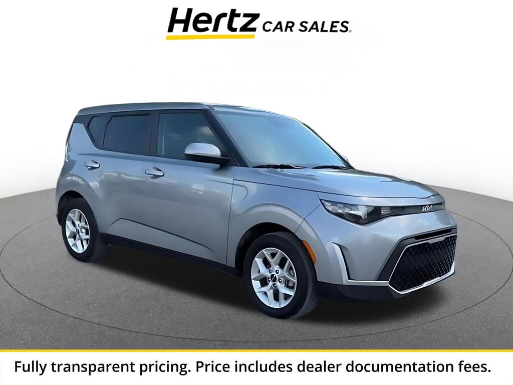 2025 Kia Soul LX — photo 1 of 1