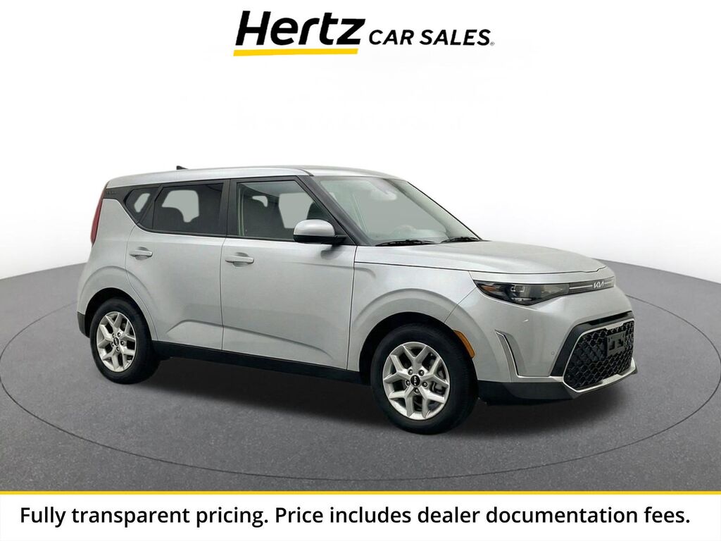2025 Kia Soul LX — photo 1 of 1