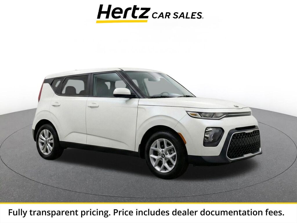 2025 Kia Soul LX — photo 1 of 2