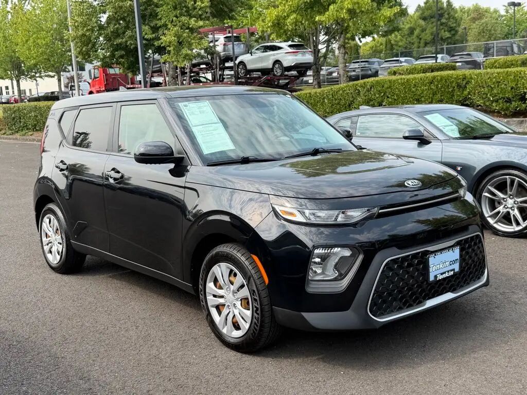 2021 Kia Soul LX — photo 1 of 13
