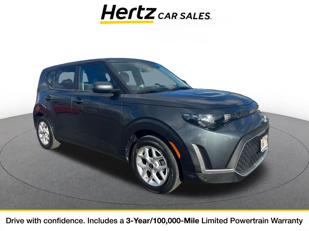 2025 Kia Soul LX — photo 1 of 11
