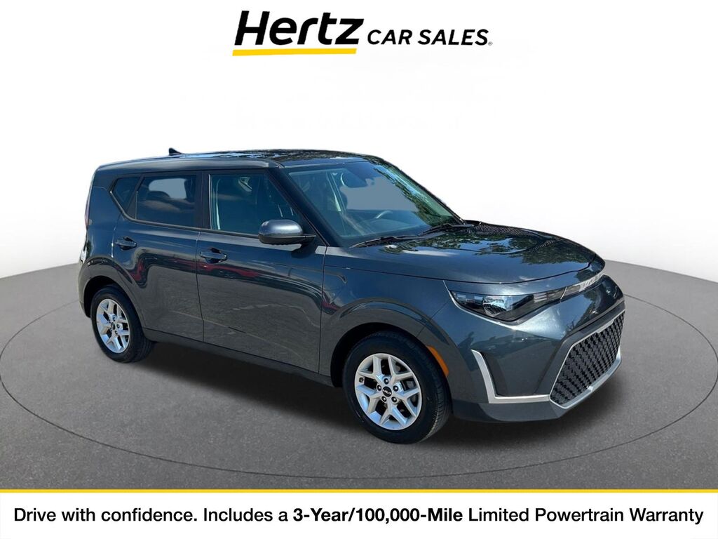 2025 Kia Soul LX — photo 1 of 11
