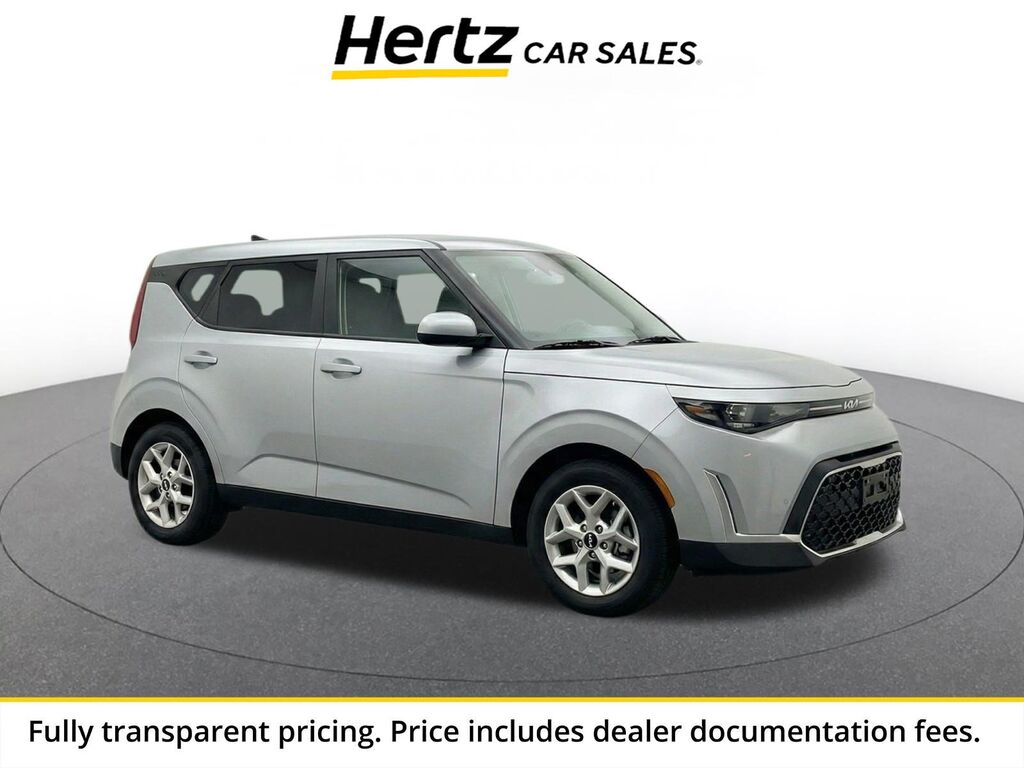 2025 Kia Soul LX — photo 1 of 1