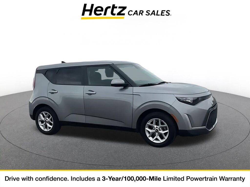 2025 Kia Soul LX — photo 1 of 11