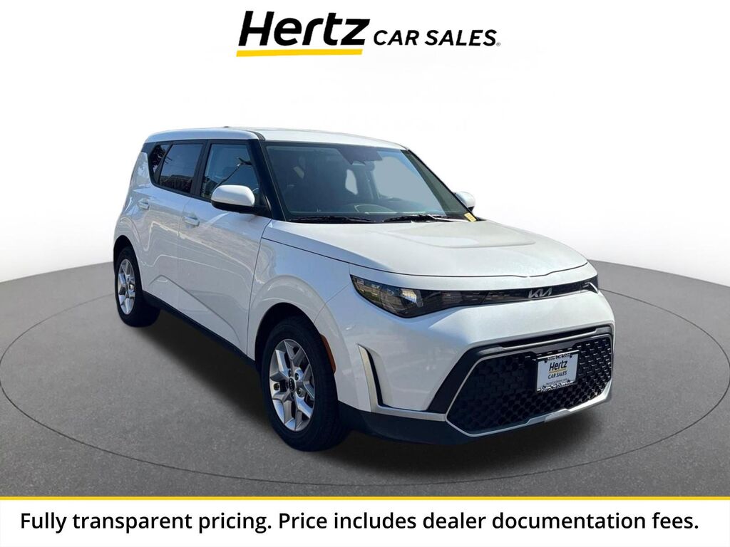 2025 Kia Soul LX — photo 1 of 1