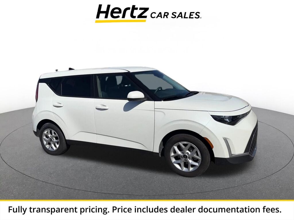 2025 Kia Soul LX — photo 1 of 1