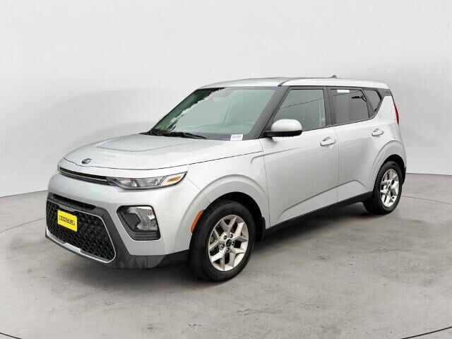 2020 Kia Soul S — photo 1 of 8