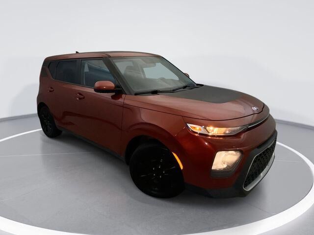 2021 Kia Soul LX — photo 1 of 13