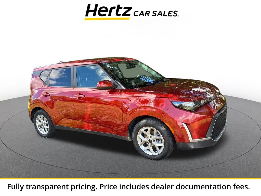 2025 Kia Soul LX — photo 1 of 1