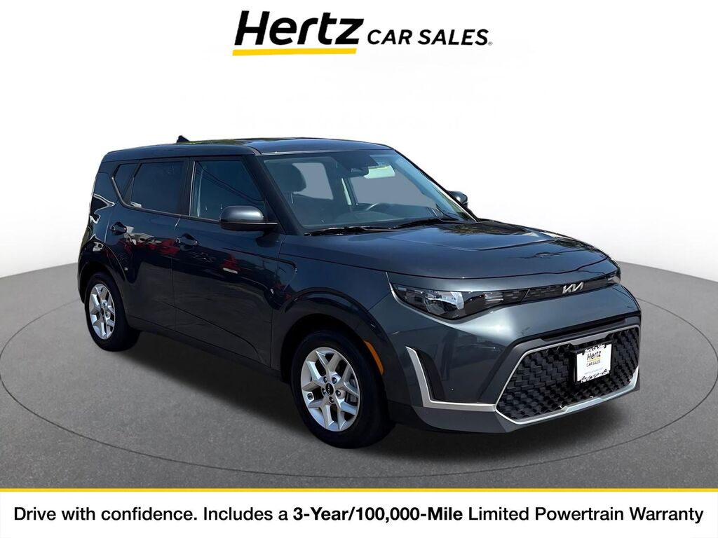 2025 Kia Soul LX — photo 1 of 11