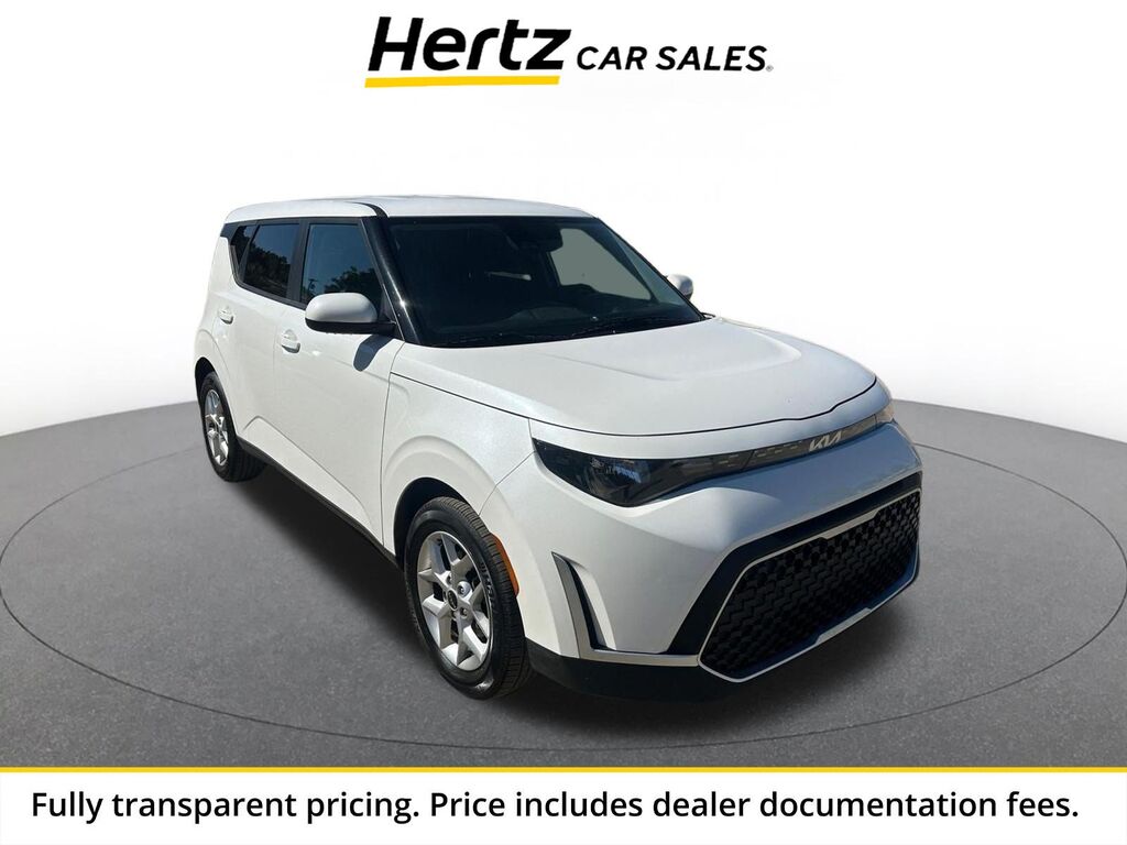 2025 Kia Soul LX — photo 1 of 1