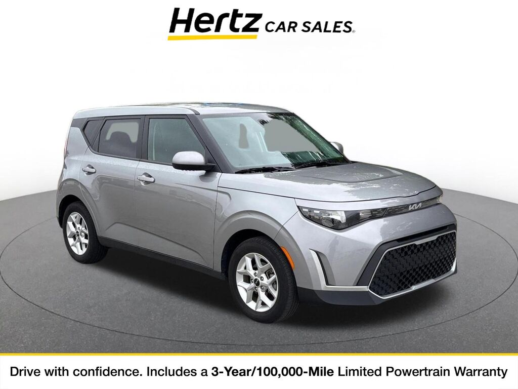 2025 Kia Soul LX — photo 1 of 11
