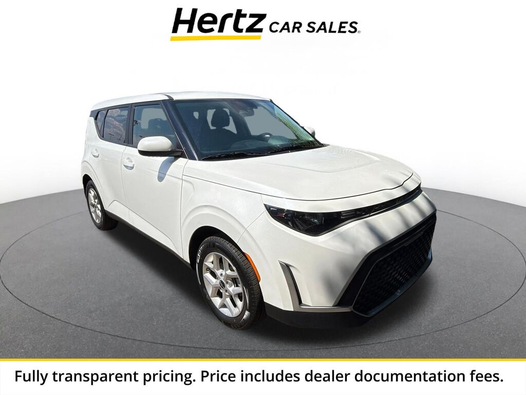 2025 Kia Soul LX — photo 1 of 1