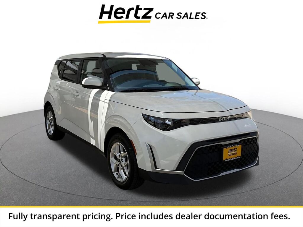 2025 Kia Soul LX — photo 1 of 1
