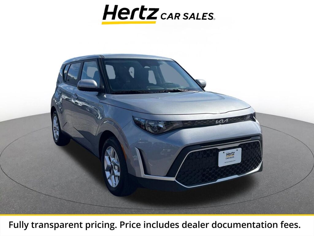 2025 Kia Soul LX — photo 1 of 1
