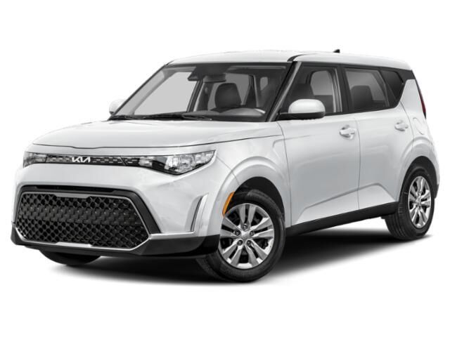 2023 Kia Soul LX — photo 1 of 4