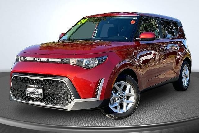 2024 Kia Soul LX — photo 1 of 26