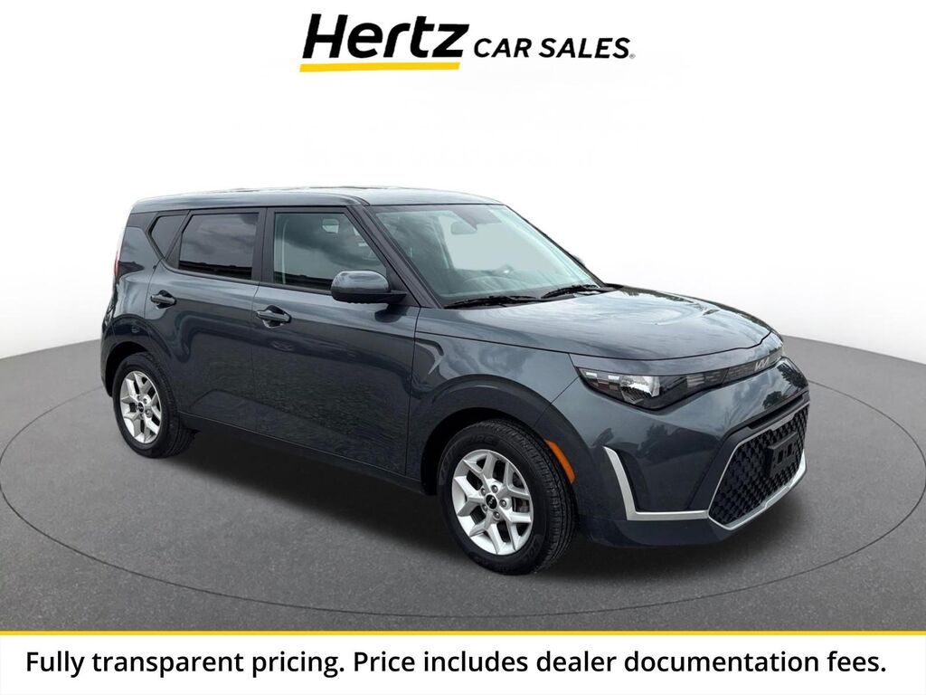 2025 Kia Soul LX — photo 1 of 1