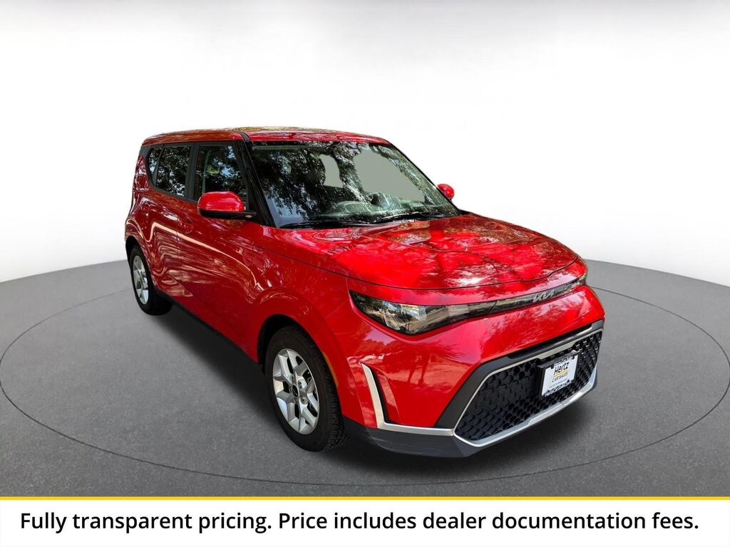 2025 Kia Soul LX — photo 1 of 1