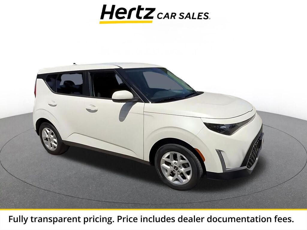 2025 Kia Soul LX — photo 1 of 1