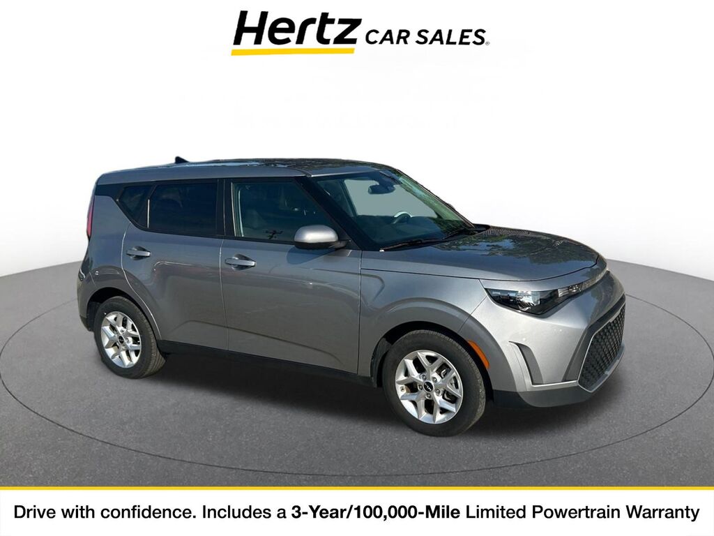 2025 Kia Soul LX — photo 1 of 11