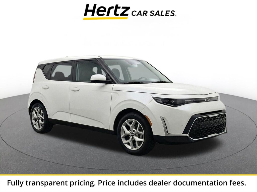 2025 Kia Soul LX — photo 1 of 2
