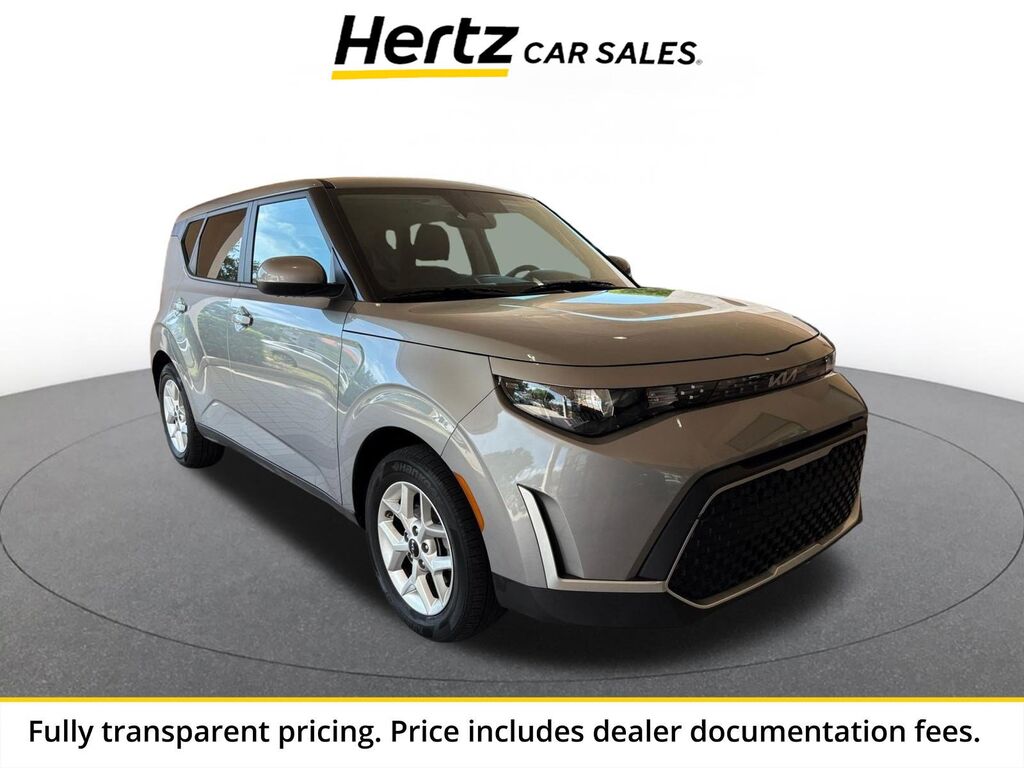 2025 Kia Soul LX — photo 1 of 1