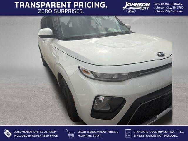 2021 Kia Soul LX — photo 1 of 12