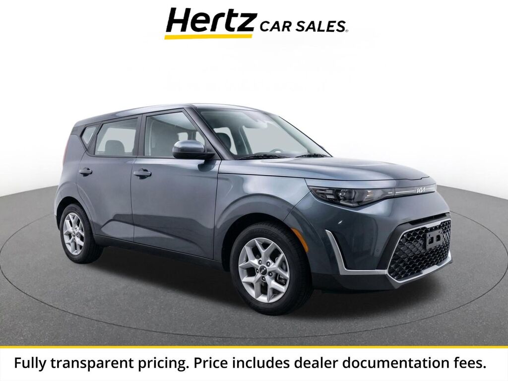 2025 Kia Soul LX — photo 1 of 2