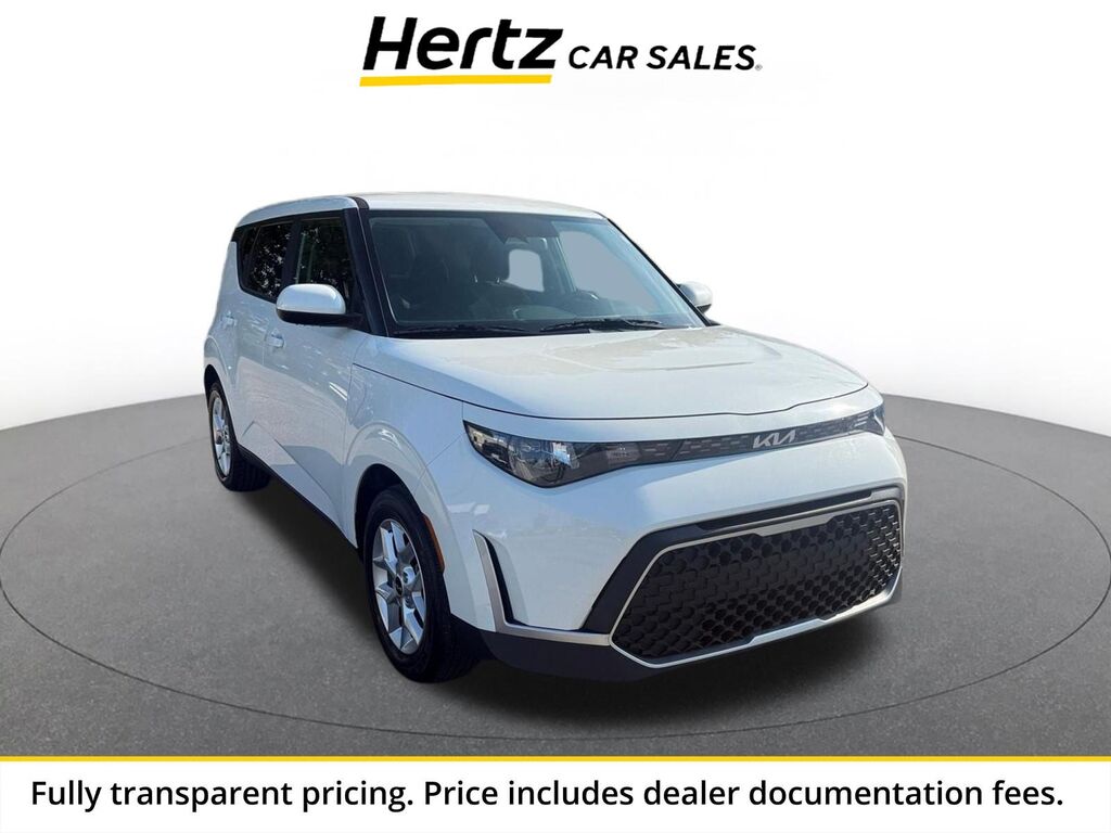 2025 Kia Soul LX — photo 1 of 1