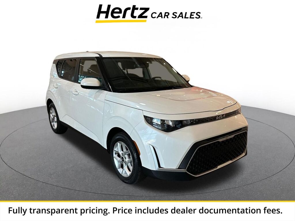 2025 Kia Soul LX — photo 1 of 1