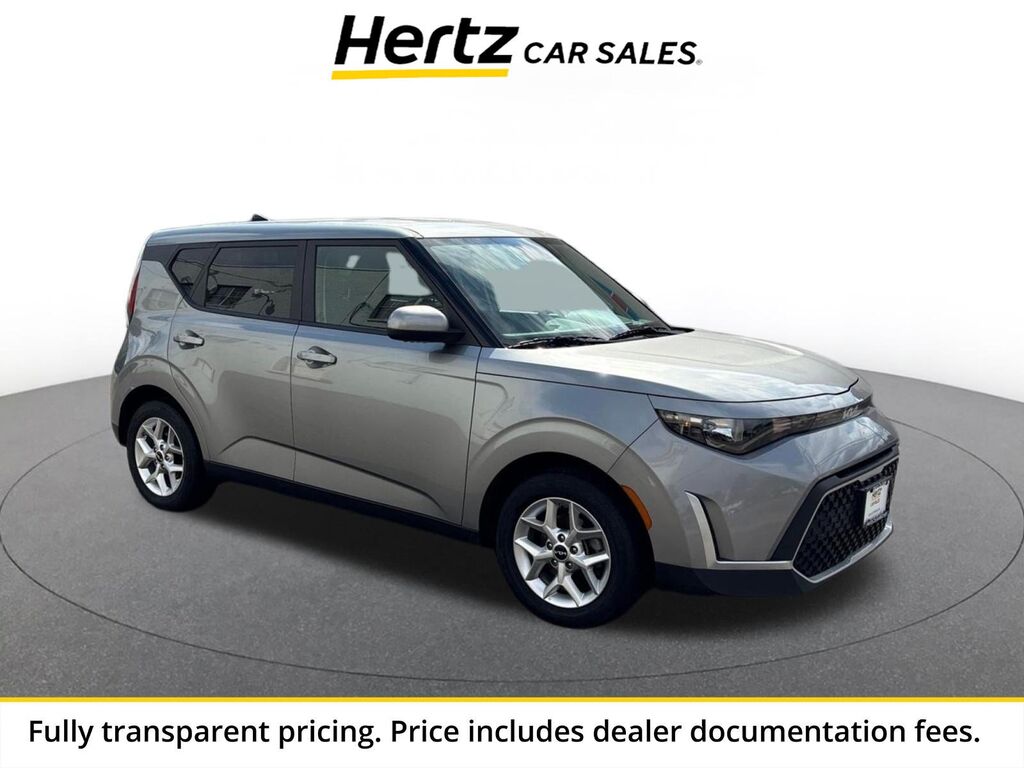 2025 Kia Soul LX — photo 1 of 1