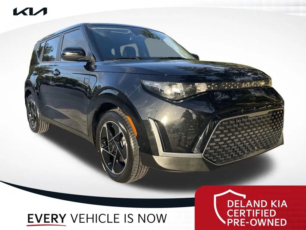 2025 Kia Soul EX — photo 1 of 13