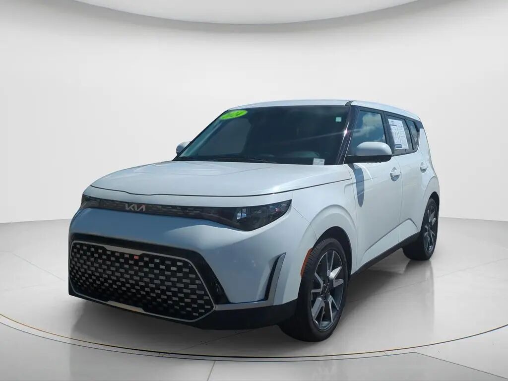 2024 Kia Soul EX — photo 1 of 13