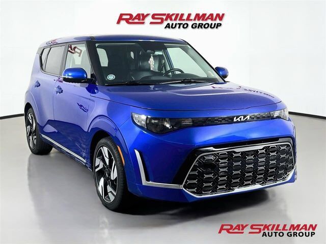 2023 Kia Soul GT-Line — photo 1 of 9