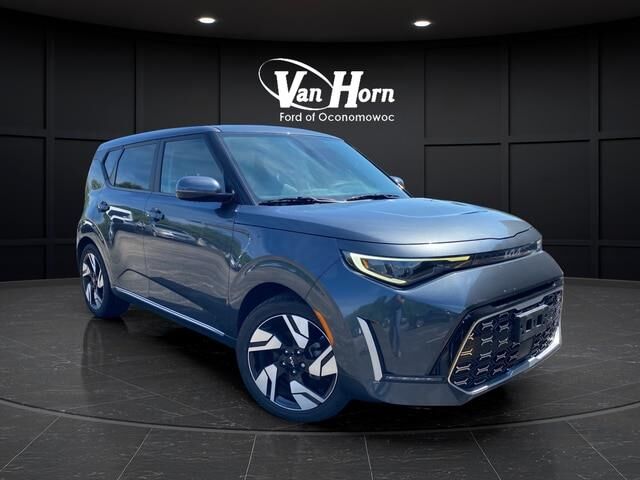 2023 Kia Soul GT-Line — photo 1 of 26