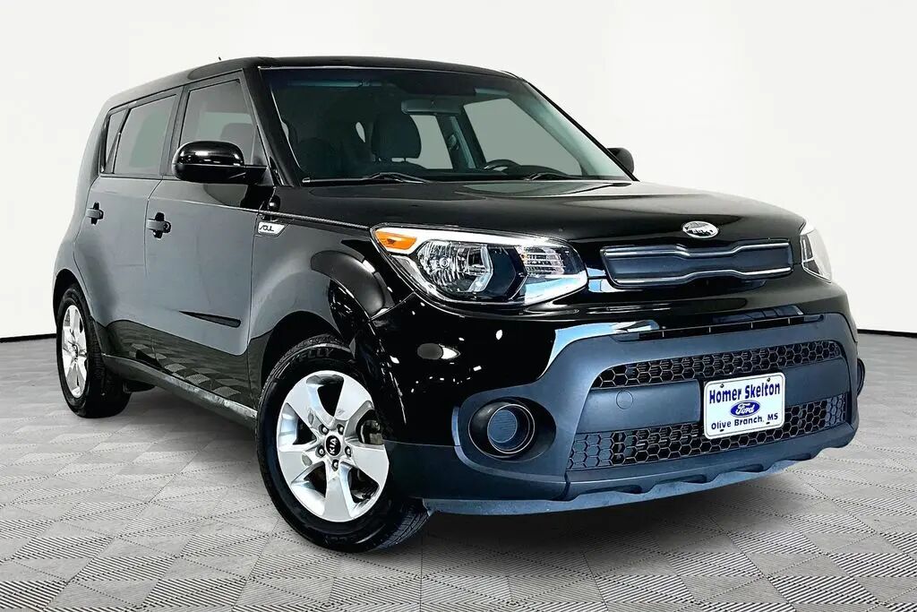 2019 Kia Soul Base — photo 1 of 13