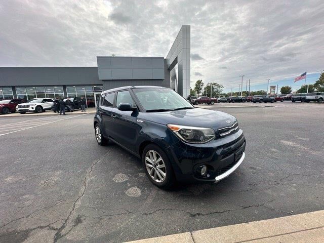 2017 Kia Soul +