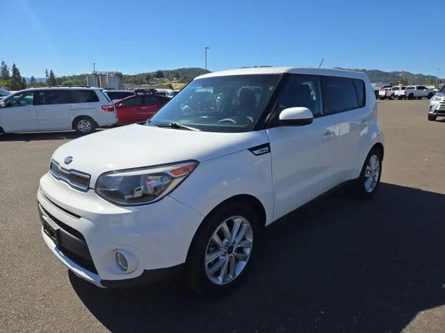 2018 Kia Soul + — photo 1 of 46