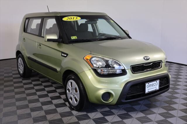 2013 Kia Soul Base — photo 1 of 13