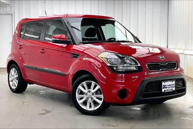 2013 Kia Soul + — photo 1 of 13
