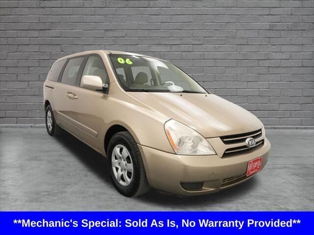 2006 Kia Sedona LX