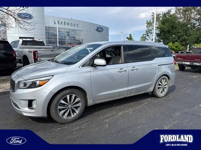 2017 Kia Sedona SX