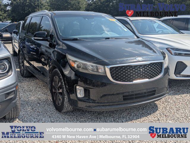 2017 Kia Sedona SX — photo 1 of 1