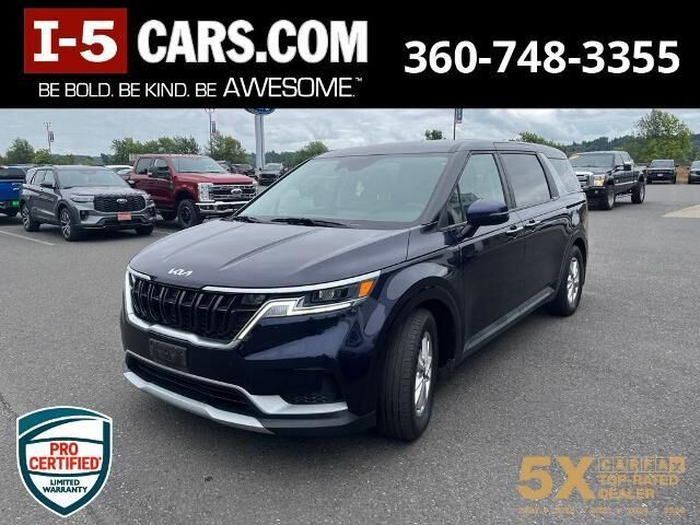 2022 Kia Carnival LX