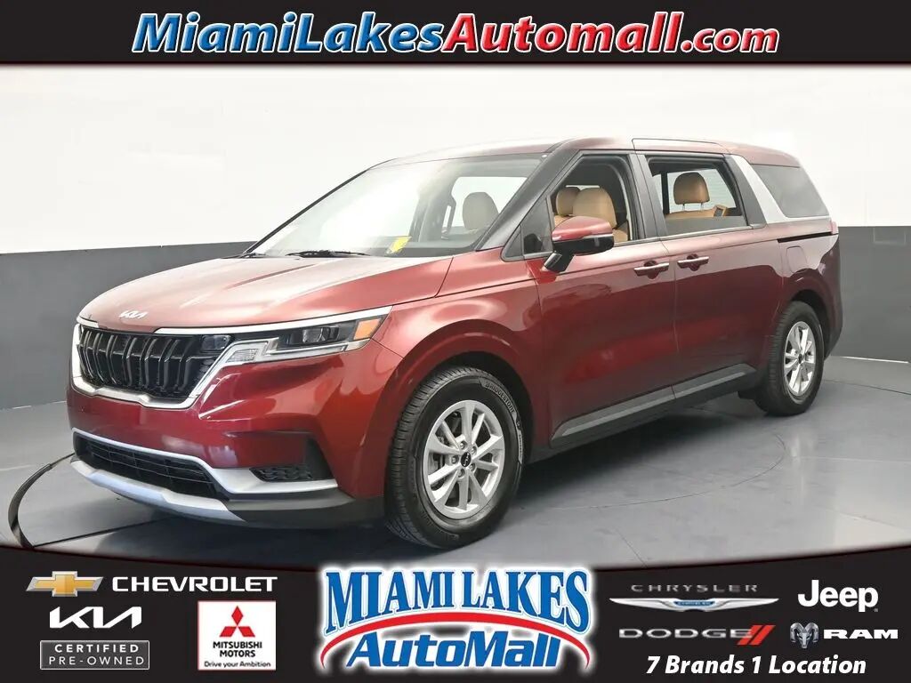 2024 Kia Carnival LX — photo 1 of 26
